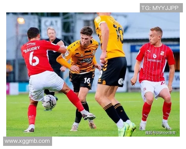 广州羽毛球队在杯赛积分榜上以100分稳居第一展现强劲实力